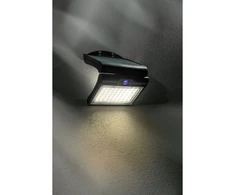 RAMOS saulės fasado šviestuvas su judesio / sutemų jutikliu, 50W, 300lm, 3,7V 1800mAh, IP4