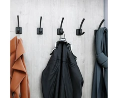 Sales hanger CAPITAL juodas matt