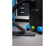Wet and dry universal vacuum cleaner 20 l