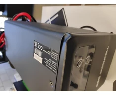 Žalias Cell Žalias Cell Žalias Cell nepertraukiamo maitinimo šaltinis (UPS) 1500 VA 1000 W su LCD ekranu (Atnaujinta)