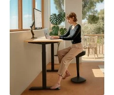 Elektrinis reguliuojamo aukščio stalas Desktronic HomeOne Bambukas/Juodas, 160x80cm, Dvigubas motoras, USB ir USB-C įkrovimo lizdai