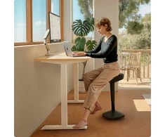 Elektrinis reguliuojamo aukščio stalas Desktronic HomeOne Bambukas/Baltas, 160x80cm, Dvigubas motoras, USB ir USB-C įkrovimo lizdai