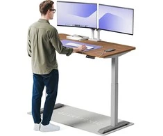 Elektrinis reguliuojamo aukščio stalas Desktronic HomeOne Pilkas/Riešutmedis, 140x70cm, Dvigubas motoras, USB ir USB-C įkrovimo lizdai