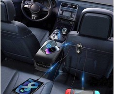 Automobilinis įkroviklis su 6 prievadais