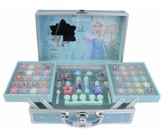 Lip Smacker Disney Frozen Makeup Traincase Makeup Palette