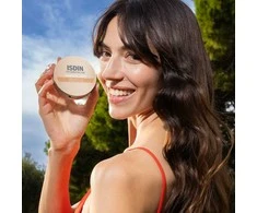 Isdin COMPACT SUNSCREEN SPF 50 long-lasting natural coverage #Light 10g
