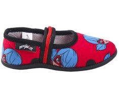 „Miraculous Ladybug“ bateliai patalpoms, 31