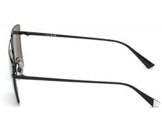 Akiniai WEB EYEWEAR WE0268-5801C. Akiniai przeciwsłoneczne, Kolor juoda. Kobieta.