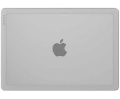 „Incase Edge“ kietas dėklas – „MacBook Air 15 M4 2025 / M3 2024 / M2 2023“, skaidrus
