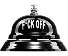 Stalo skambutis, skirtas „F*CK OFF“