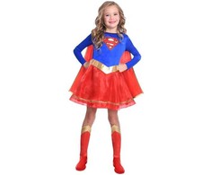 Boland Traciks Supergirl kostume