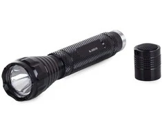 Taktinis žibintuvėlis su LED