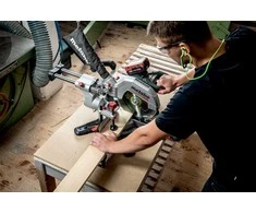 Metabo Belaidis kampinis pjūklas su 254 mm ašmenimis, skirtas medienos apdirbimui, nešiojamas pjūklas, kampinis pjūklas, skersinis pjūklas