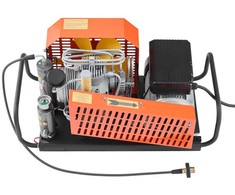 VEVOR PCP oro kompresorius 4500PSI su keturiais cilindrais