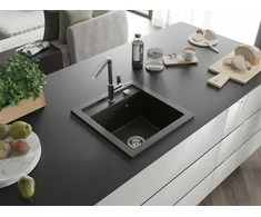Granitinė virtuvinė plautuvė Mexen Vito su maišytuvu ir sifonu, Metallic juodas/auksinis+Chrome