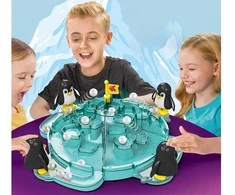 Jokomisiada Arcade game "Penguins Go!" - Ice Snowball Fight GR0767