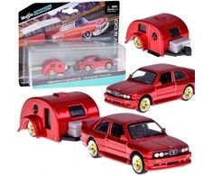 Jokomisiada Licencijuotas metalinis automobilis 1:64 BMW M3 1988 ir namelis ant ratų