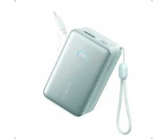 Anker Nano išorinis baterijos bankas 10000 mAh, 45 W su įtraukiamu 70 cm USB‑C kabeliu, žalias