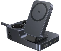 Baseus įkrovimo stotelė su 2 AC lizdais, 67 W USB-C ir Qi2 15 W belaidžiu įkrovimu