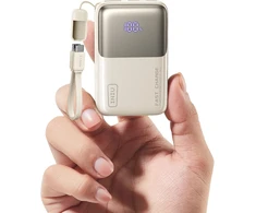 INIU nešiojamas įkroviklis 10000 mAh, 45 W, Power Delivery 3.0, QC 4.0, USB-C, baltas, P50