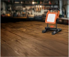 Miratic akumuliatorinis LED prožektorius 9 W, 700 lm, USB-C, IP54 M2-WL-6