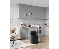 SONGMICS virtuvinė šiukšliadėžė su pedalu, 20 l, plieninė, juoda, stačiakampė
