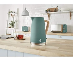 Swan virtuvės rinkinys Nordic stiliaus: virdulys 1,7 l 2200 W, skrudintuvas 2 riekėms, mikrobangų krosnelė 20 l, žalias