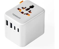 TESSAN universalus kelioninis kištukų adapteris su 2 USB-A ir 2 USB-C jungtimis, 2500 W TS-WTA10