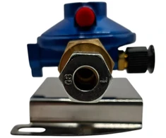 30 mbar dujų slėgio reguliatorius M20×1,5 – 8 mm, sieninis montavimas kemperiams ir valtims