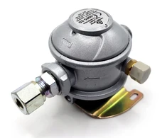 30 mbar LPG dujų slėgio reguliatorius Bulkhead 8 mm 180° kemperiams ir karavanams