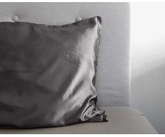 Dirbtinio šilko pagalvės užvalkalas Sleeptime Beauty Skin Care antracito spalvos 60×70 cm