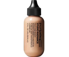 Švytėjimo efektą suteikiantis makiažo pagrindas MAC Studio Radiance 50 ml, Spalva:N4