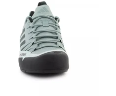 Adidas Terrex SWIFT Solo 2 IH1113 sidabriškai žalias/legendinis gebenės/lininis žalias