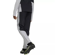 adidas Tiro 26 Varžybų ir treniruočių vaikiškos kelnės juodos KA5134