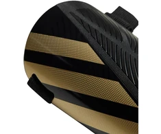 Adidas Tiro Match Club IP3997 futbolo blauzdų apsaugos