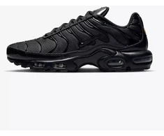 AIR MAX PLUS