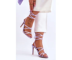 Aukštakulnės basutės su raišteliais Step in style
