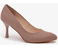 Aukštakulniai bateliai su smailėjančia nosimi Step in style