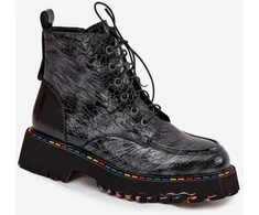 Aulinukai juodi lakiniai su spalvotu padu Step in Style