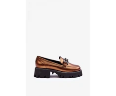 Aulinukai su platforma ir dekoratyvine sagtimi Step in style