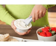 Quirky Scoop - Measuring Spoon and Spreading Peilis (Baltas)