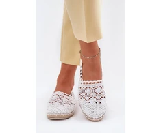 Balto spalvos espadrilės Step in style
