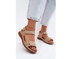 Basutės su pleišto formos kulnu Step in style