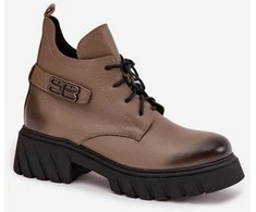 Batai Step in Style – universalus pasirinkimas kasdienai