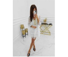 Boho stiliaus suknelė balta