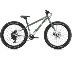 EARLY RIDER Seeker 24
