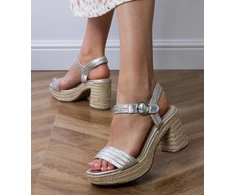 Espadrilės sidabrinės basutės su kulniuku Kleris