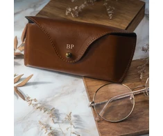 Kelioninis Solier Accessories Genuine leather spectacle case Solier SA37 camel