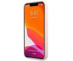 Guess dėklas iPhone 13 Pro / 13 6,1 GUHMP13LLLSLMGLP šviesiai rožinės spalvos kietasis dėklas Silikoninis Script Gold Logo Magsafe