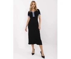 Juoda elegantiška suknelė – stilingas pasirinkimas